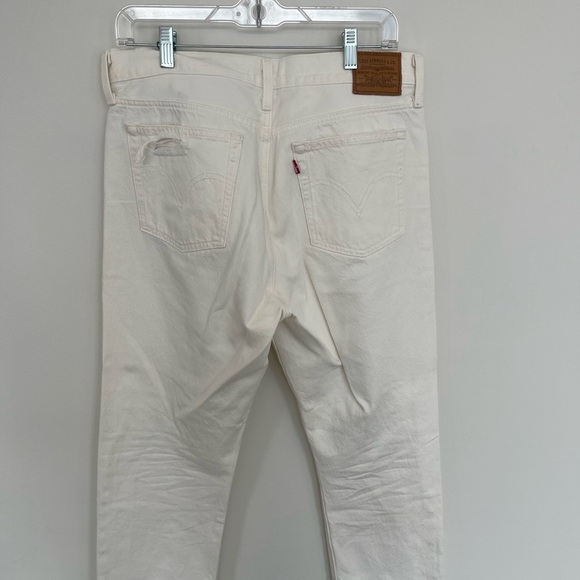 Levi’s Wedgie Straight White Jeans - Picture 3 of 5